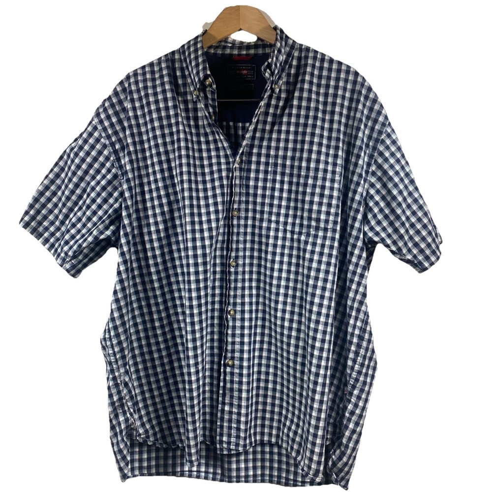 Wrangler Premium Quality Wrinkle Resist Blue Plaid Size XL